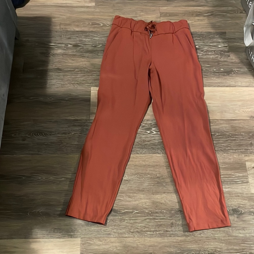Lululemon stretch pants